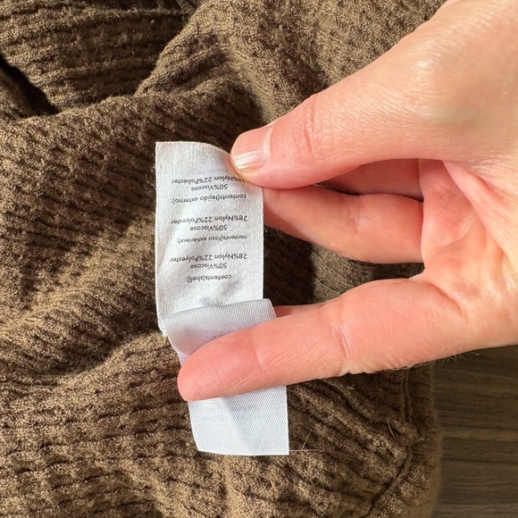 WeWoreWhat Brown Fly Away Knit Long-Sleeve Top and Pants Matching Set - Picture 9 of 16